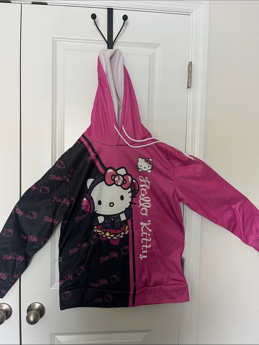 Hello Kitty Hot Pink & Black Graphic Pullover Hoodie